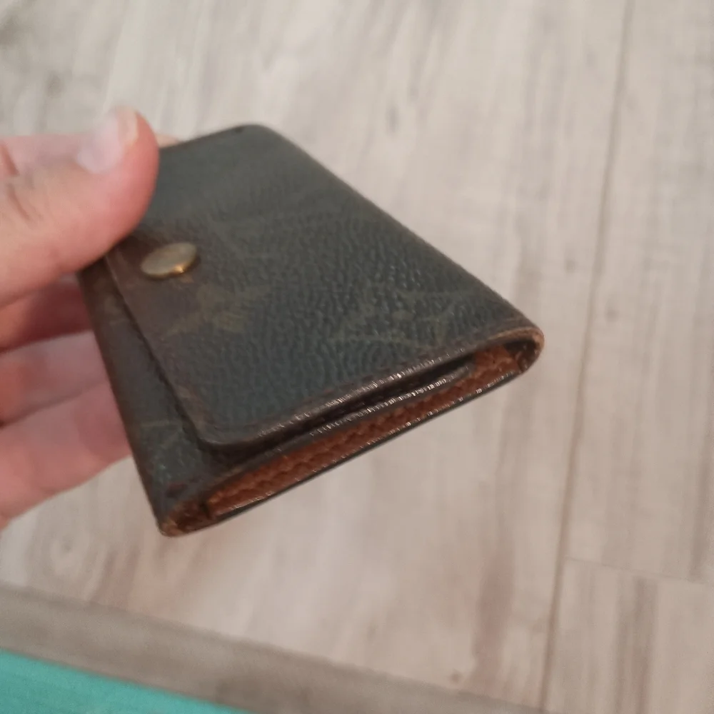 Louis Vuitton Monogram Canvas Multicles Key Holder